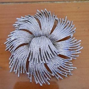 Vintage  Monet Pinwheel  design pin